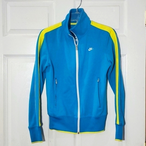 NIKE Retro Track Jacket Small - Picture 1 of 11